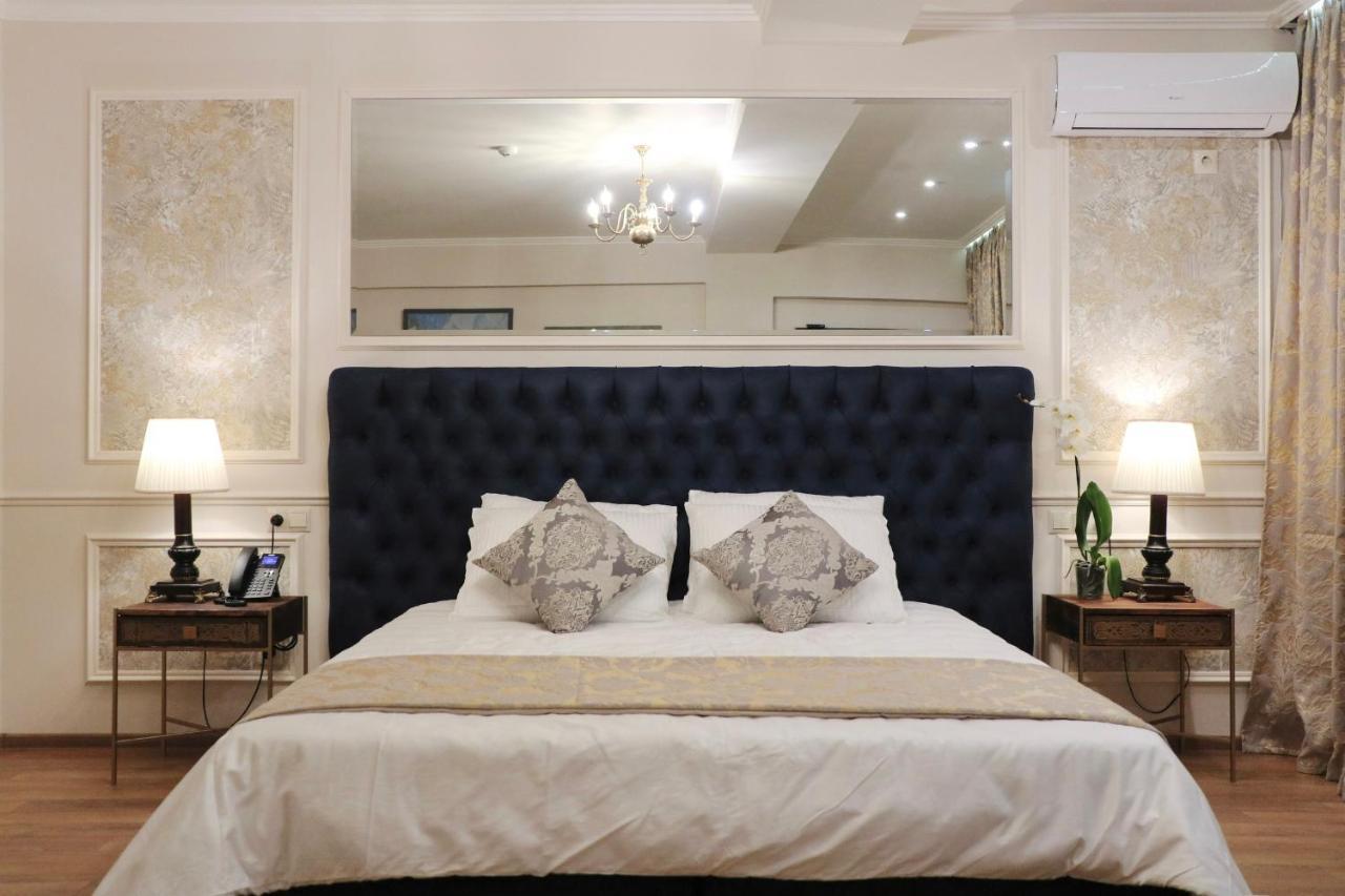 Omart Hotel - Gallery Tbilisi Ngoại thất bức ảnh