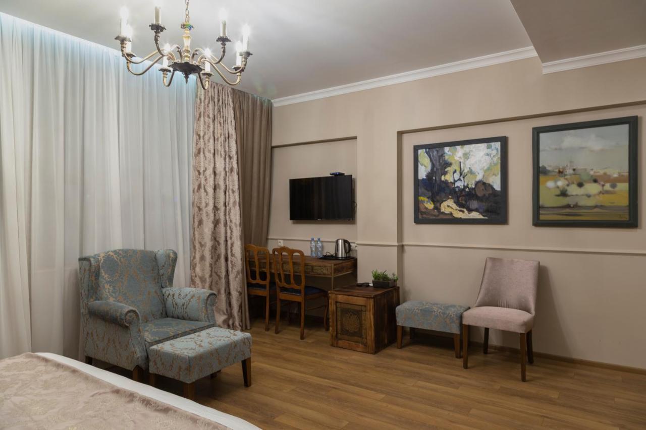 Omart Hotel - Gallery Tbilisi Ngoại thất bức ảnh
