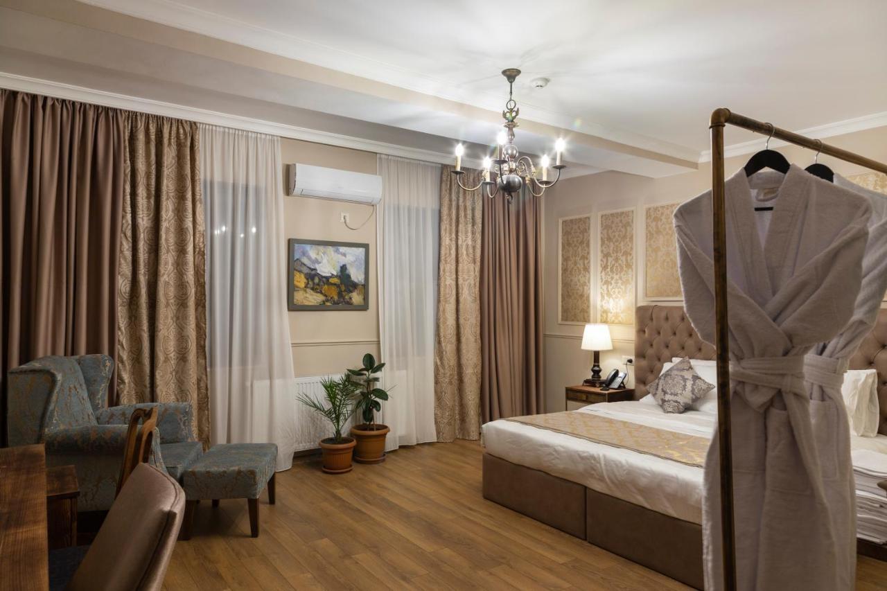 Omart Hotel - Gallery Tbilisi Ngoại thất bức ảnh