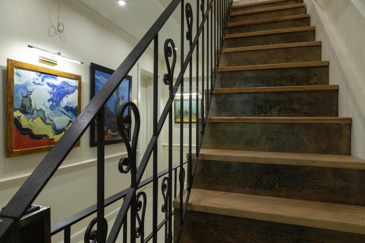 Omart Hotel - Gallery Tbilisi Ngoại thất bức ảnh