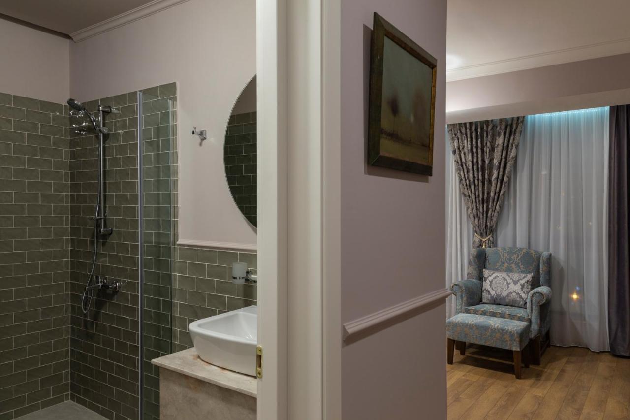 Omart Hotel - Gallery Tbilisi Ngoại thất bức ảnh