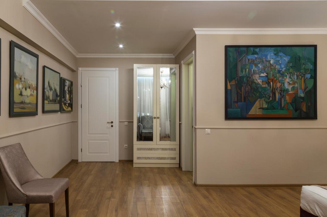 Omart Hotel - Gallery Tbilisi Ngoại thất bức ảnh